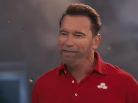 Arnold Schwarzenegger colocou Jake da fazenda estadual em forma para o Super Bowl 2024