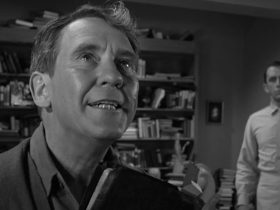 Burgess Meredith se deixou pegar fogo por causa da Twilight Zone