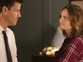 Cena da última temporada de The Bones que fez Emily Deschanel chorar