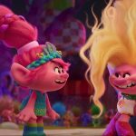 Como assistir a banda de Trolls juntos em casa