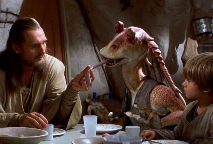 Liam Neeson foi ‘pessoalmente magoado’ pelo ódio de Jar Jar Binks depois de Star Wars: A Ameaça Fantasma