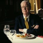 Oppenheimer, Michael Caine: "Nolan me queria lá também, mas já basta"