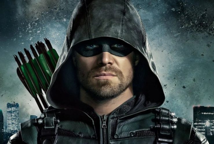 Stephen Amell retornaria como Arrow no DCU de James Gunn? "Eu tenho que ver um trecho do filme primeiro"