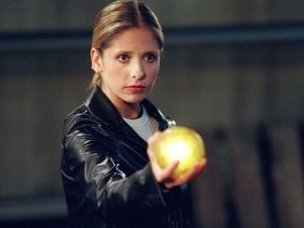 Um ator de Star Wars foi colocado em seu lugar depois de criticar Buffy, a caçadora de vampiros