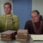 A insegurança de altura de William Shatner forçou uma mudança no episódio da corte marcial de Star Trek