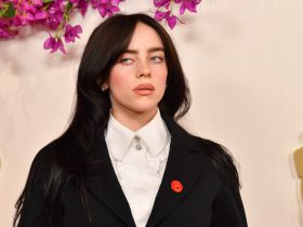 Com sua vitória na Barbie, Billie Eilish acaba de fazer história no Oscar