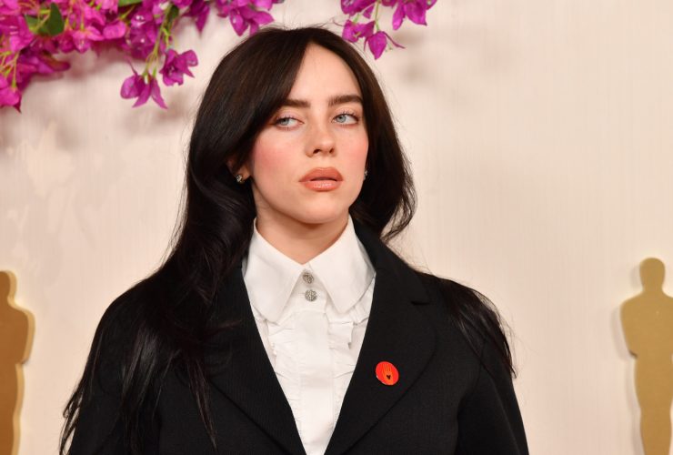 Com sua vitória na Barbie, Billie Eilish acaba de fazer história no Oscar