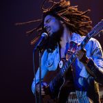 Como assistir Bob Marley: Um amor em casa