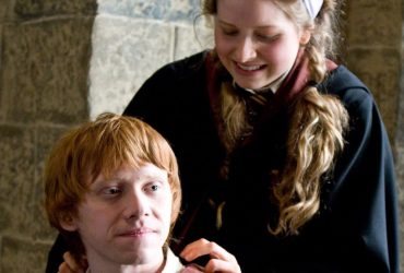 Harry Potter: Rupert Grint e Jessie Cave recriam uma cena do filme O Enigma do Príncipe em um vídeo