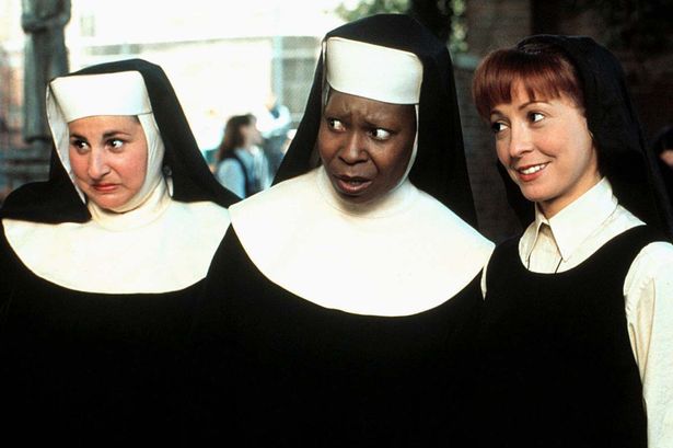 Irmã Ato 3, Whoopi Goldberg tranquiliza os fãs: "Prestes a chegar!"