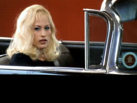 Lost Highway, Patricia Arquette explica o filme de David Lynch: "Na mente do homem, a mulher é o monstro"