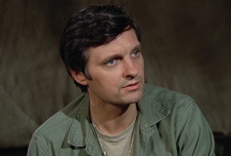 Os censores do enredo M * A * S * H ​​nunca visto eram considerados muito obscenos para a TV