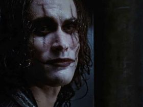 The Crow: um novo livro de memórias revela os erros chocantes que causaram a morte de Brandon Lee