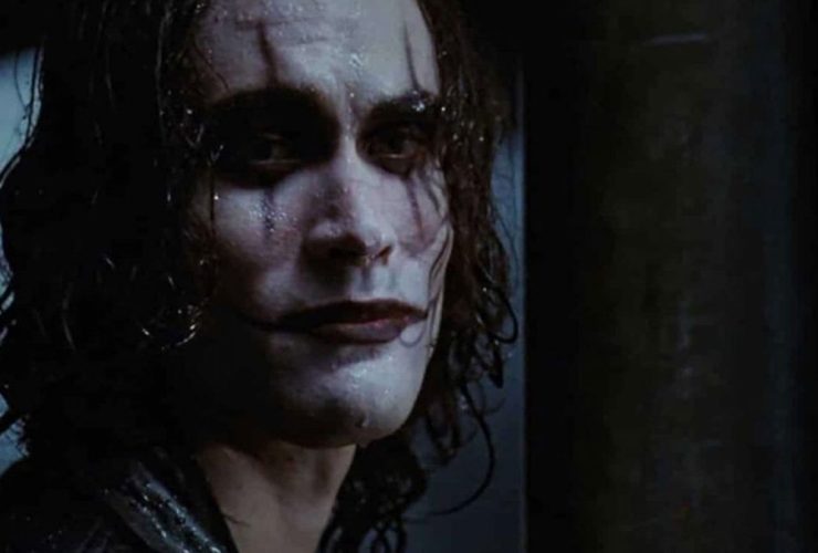 The Crow: um novo livro de memórias revela os erros chocantes que causaram a morte de Brandon Lee