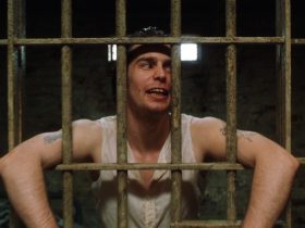 Assistir Beetlejuice preparou Sam Rockwell para The Green Mile de uma maneira inesperada