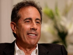 Jerry Seinfeld: "Comédia morta pelos partidos de esquerda e pelo medo de ofender"