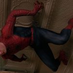 Não, o diretor Sam Raimi não está trabalhando em um novo filme do Homem-Aranha
