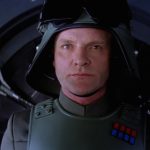 O ator do General Veers, Julian Glover, conseguiu seu papel em Star Wars por meio da sorte