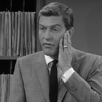 O programa de Dick Van Dyke solidificou seu lugar na TV dos anos 60 com uma queda na televisão