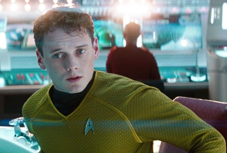 O sotaque Chekov de Anton Yelchin em Star Trek foi impreciso de propósito