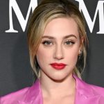 American Sweatshop: Lili Reinhart estrela thriller no lado negro das redes sociais