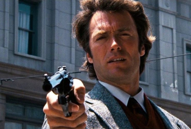 Inspetor Callaghan, Clint Eastwood conseguiu o papel graças à renúncia de uma estrela principal