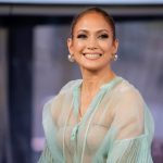 Jennifer Lopez, estrela do filme de ficção científica Atlas, admite: "Acho a IA assustadora"