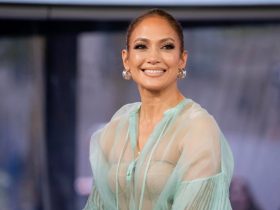 Jennifer Lopez, estrela do filme de ficção científica Atlas, admite: "Acho a IA assustadora"