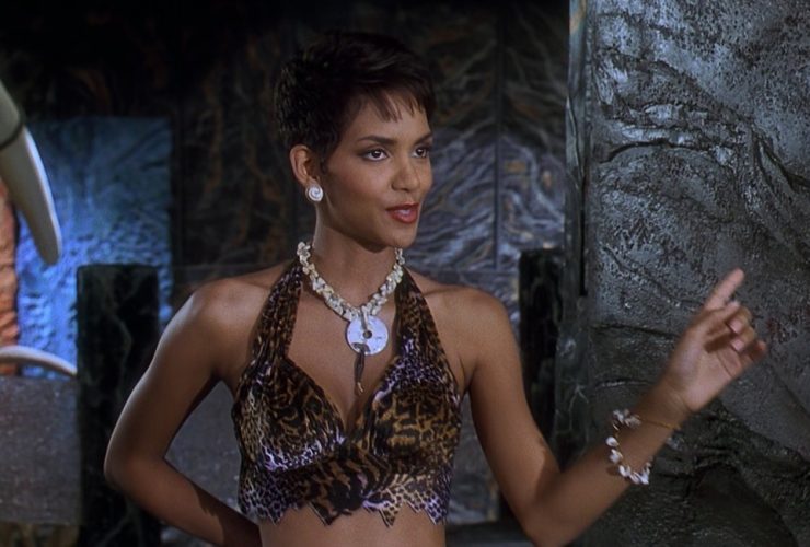 Os Flintstones: Halle Berry comemora 30º aniversário: "Minha presença foi importante"