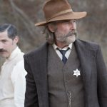 Os Oito Odiados forçaram uma grande mudança no personagem Bone Tomahawk de Kurt Russell