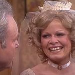 Por que Sally Struthers, toda a família, se esforça para assistir ao programa hoje