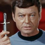 Por que Star Trek foi uma ‘bênção mista’ para DeForest Kelley