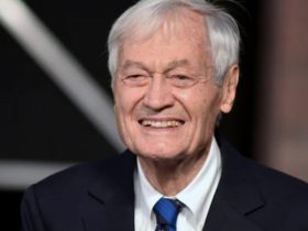 Roger Corman, o lendário produtor e diretor conhecido por Little Shop of Horrors, morreu aos 98 anos