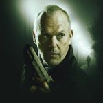 A memória do assassino, a crítica: Michael Keaton e um noir nada lúcido