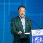 Arnold Schwarzenegger apela à acção relativamente às alterações climáticas: "Devemos salvar nossos filhos"