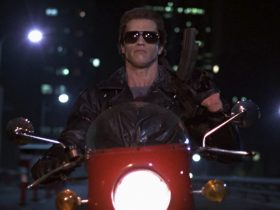 Arnold Schwarzenegger apontou uma arma para a cabeça de um produtor enquanto fazia O Exterminador do Futuro