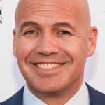 Billy Zane: "Os atores deveriam receber mais por papéis traumáticos"