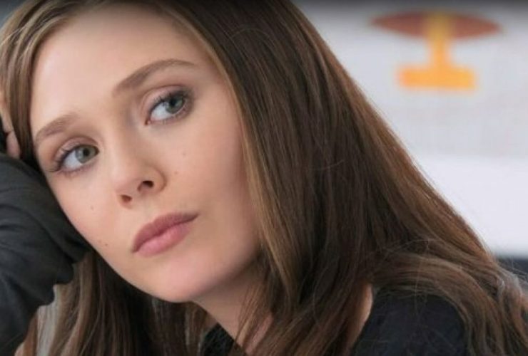 Elizabeth Olsen e Miles Teller apaixonados nas primeiras fotos da comédia romântica Eternity