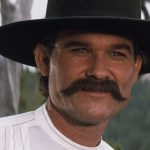 Muito antes de Tombstone, Kurt Russell apareceu na clássica série de TV ocidental Gunsmoke