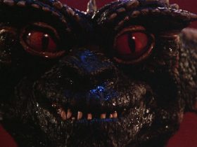 O roteiro original de Gremlins era um filme de terror sangrento, violento e classificado como R