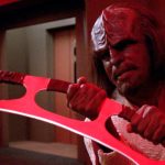 Quantas das acrobacias de Star Trek de Worf são realmente feitas por Michael Dorn