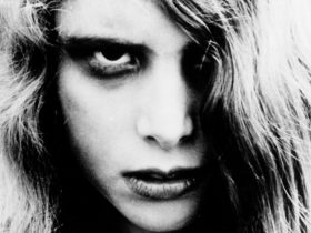 Queens of the Dead, Tina Romero retoma o legado de seu pai George A. Romero com um filme de terror