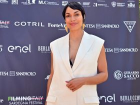 Rosario Dawson: “Star Wars é político.  Mostra quantas pessoas são necessárias para que um movimento tenha sucesso"