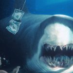 Deep Blue Sea, o segundo melhor filme sobre tubarões de todos os tempos, foi apenas um modesto sucesso de bilheteria