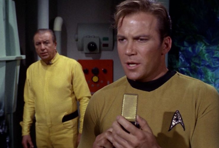 William Shatner escondeu uma tragédia pessoal para terminar O Diabo no Escuro de Star Trek