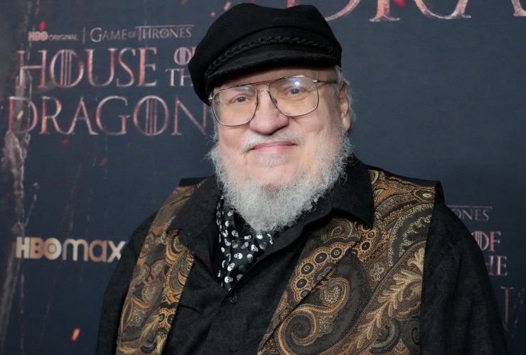 George RR Martin está aparentemente insatisfeito com House Of The Dragon e promete derramar o chá em breve