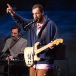 Love You, de Adam Sandler, contratempos falsos especiais para o programa, mas uma altercação foi real