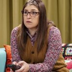 Por que Mayim Bialik se recusou a assistir a teoria do Big Bang