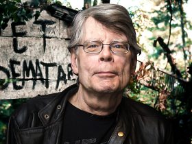 Por que Stephen King escreveu o roteiro do Pet Sematary, embora não tenha gostado do livro