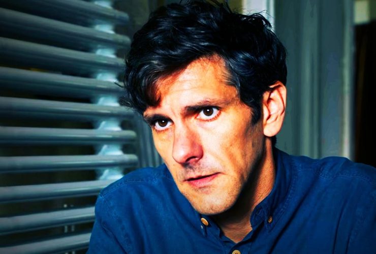 Mathew Baynton as Elliot Ward in A Good Girl